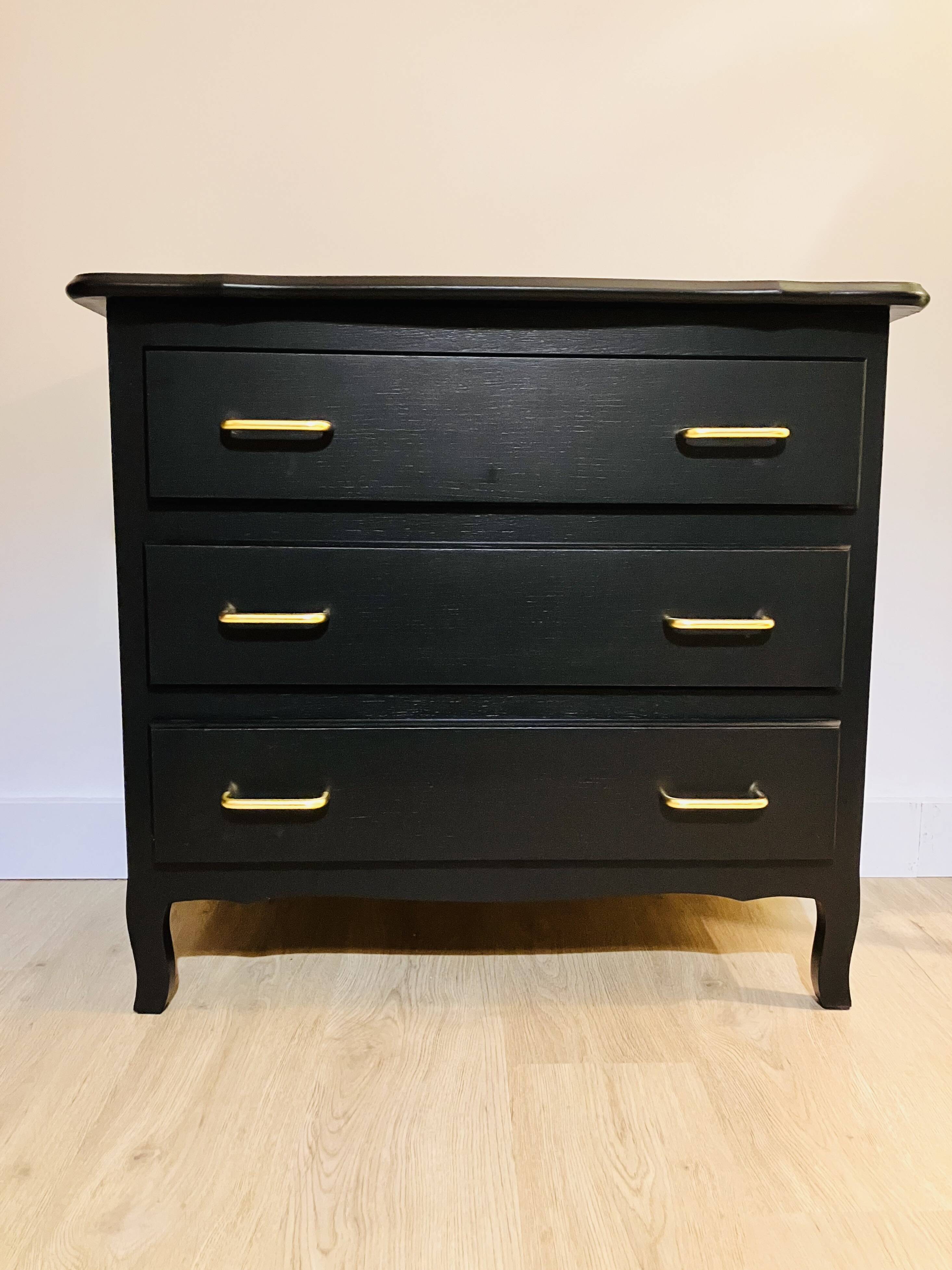 Satin black wooden chest of drawers