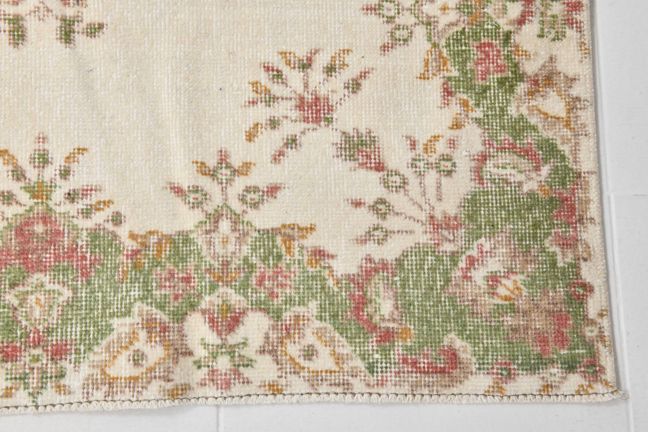 4x7 Beige and Green Floral Design Vintage Rug, Anatolian Rug, 113x207Cm