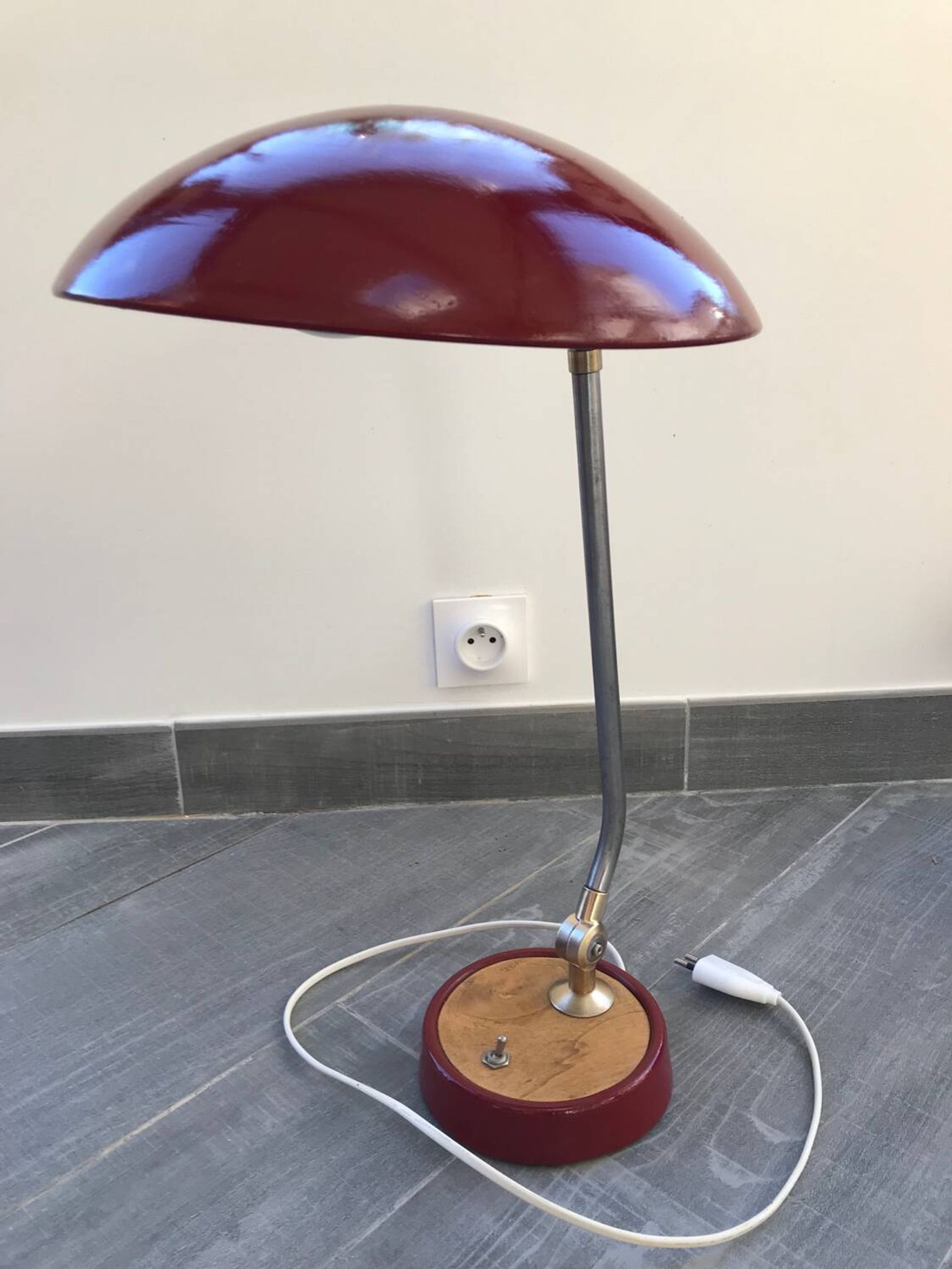 Vintage desk lamp from the 50s/60s.