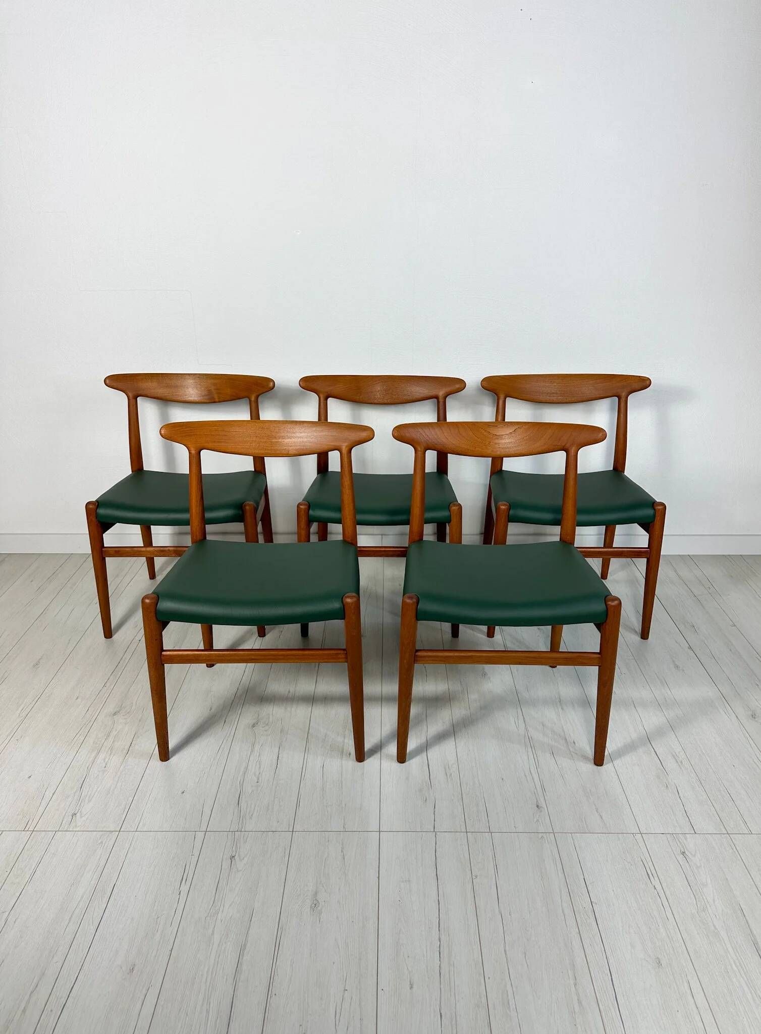 1950s set of 5 vintage Danish teak dining chairs W2 by Hans J. Wegner for CM Madsen