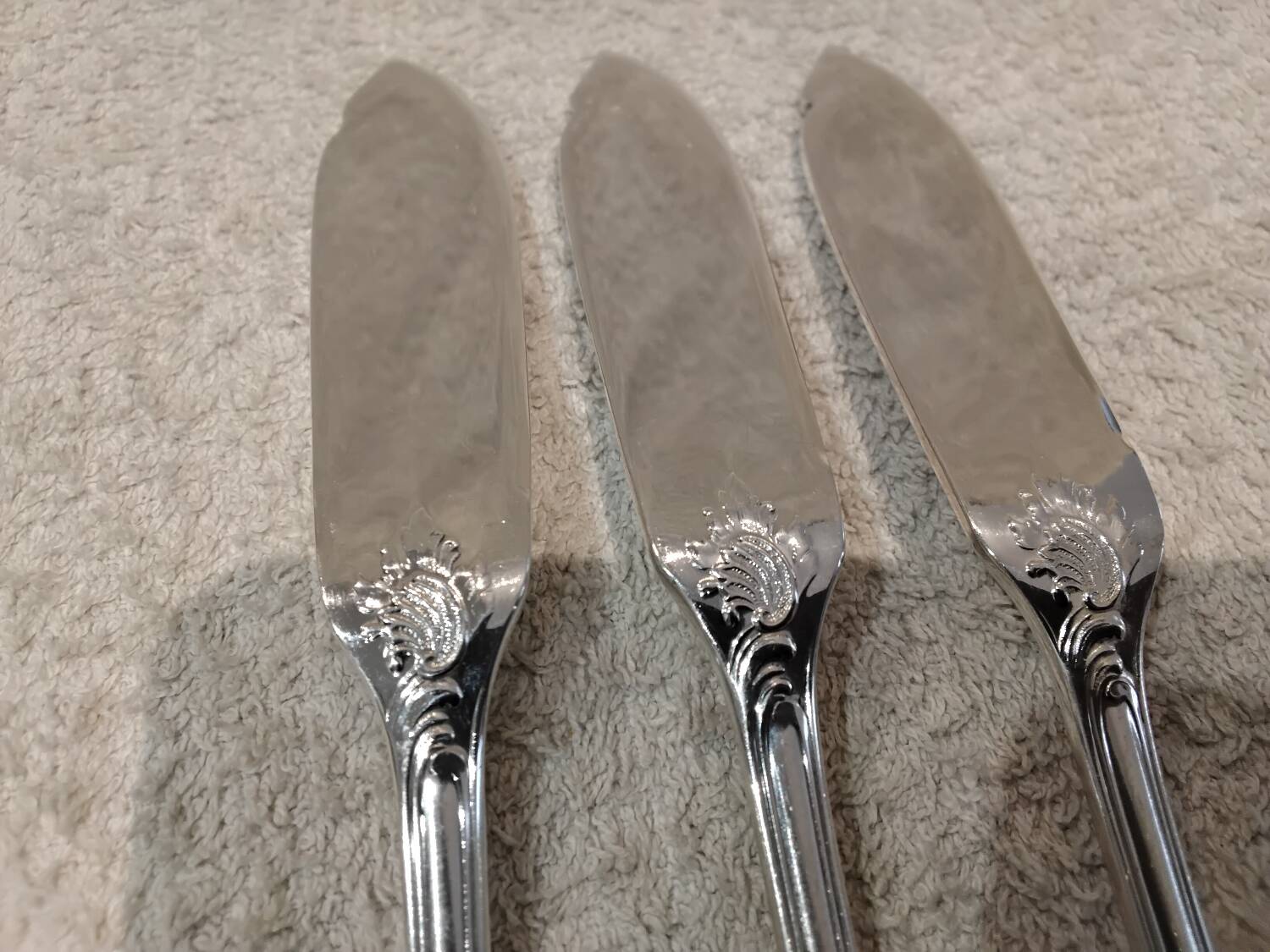 3 silver-plated fish knives by Christofle Marly, 19.8cm