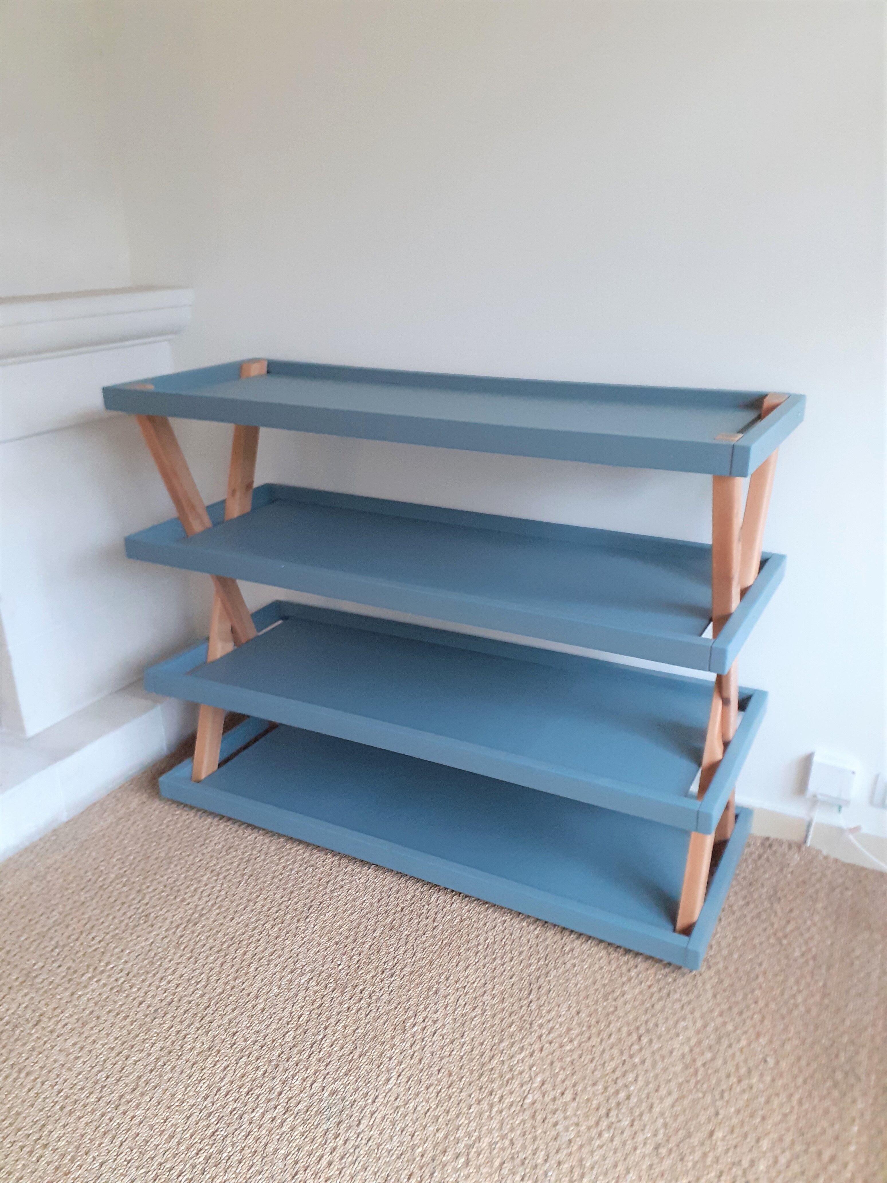 Shelf cabinet