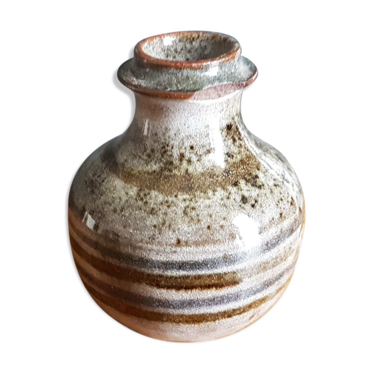 Vase in Poncé sandstone signed