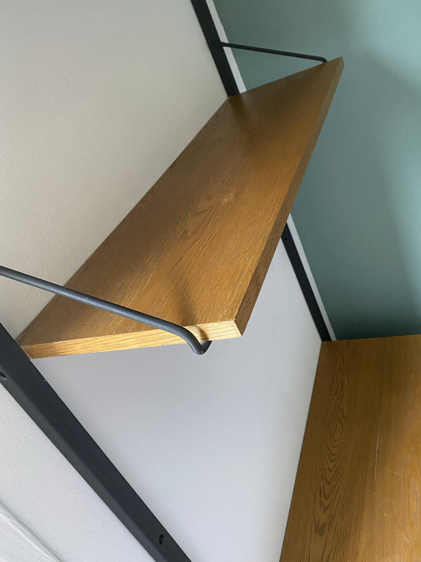 Wall shelf wood and metal