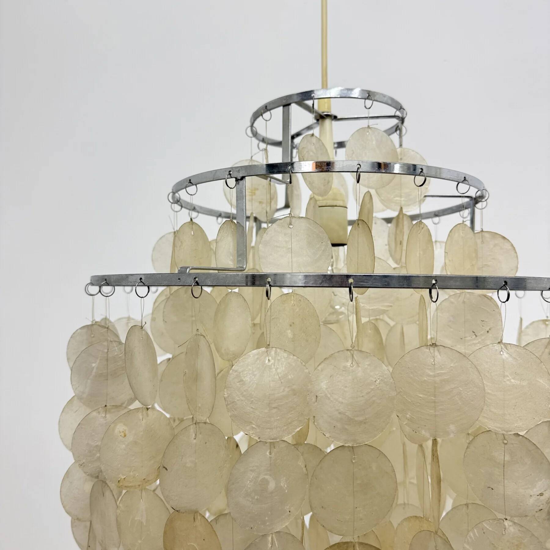 Mid-century mother of pearl Capiz shell Verner Panton style hanging lamp, 1970s