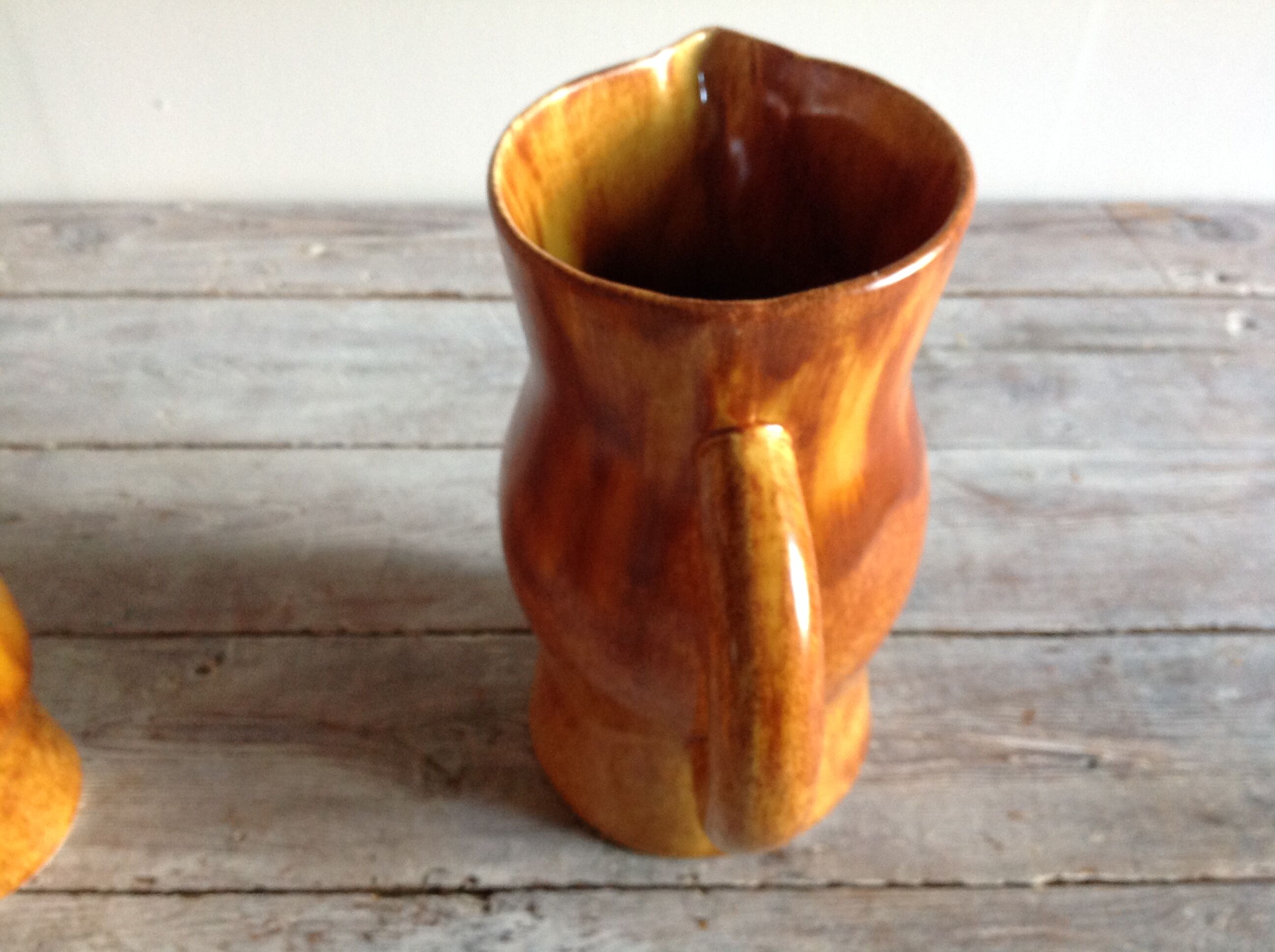 Sandstone coffee service