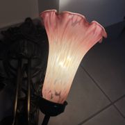 Apply 2 pink tulip Art Nouveau wall lights.