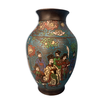 Vase chinois en bronze et émaux cloisonnés