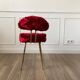 Chaise fourrure rouge