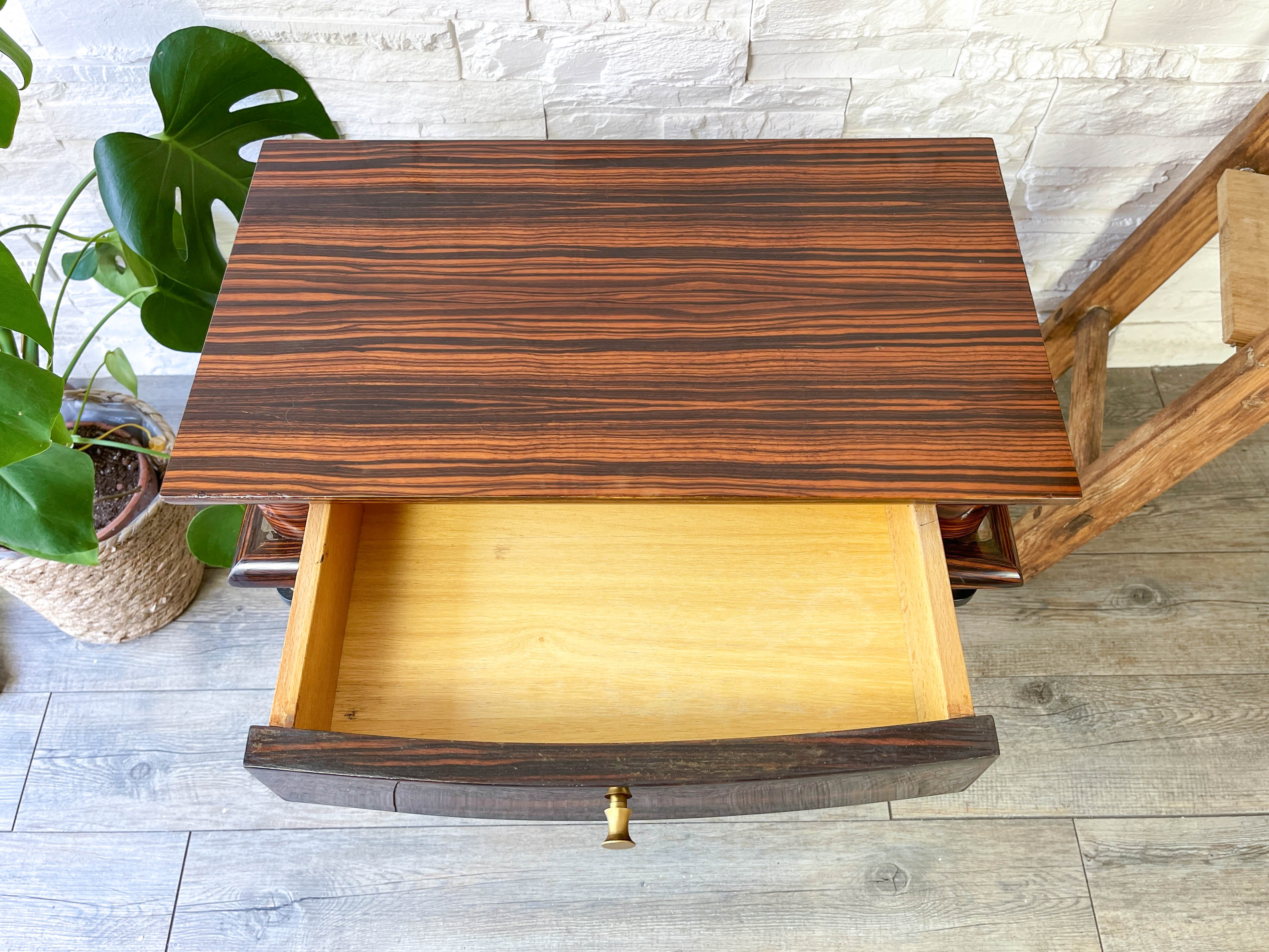 Chevet vintage style Art déco bois et laiton NF 125
