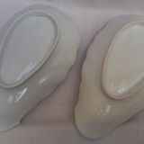 Pair of porcelain shell ravines