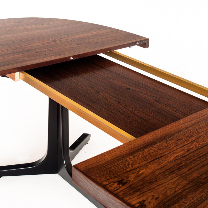 Table à manger avec une rallonge en chêne et bois d'orme, france, années 1970