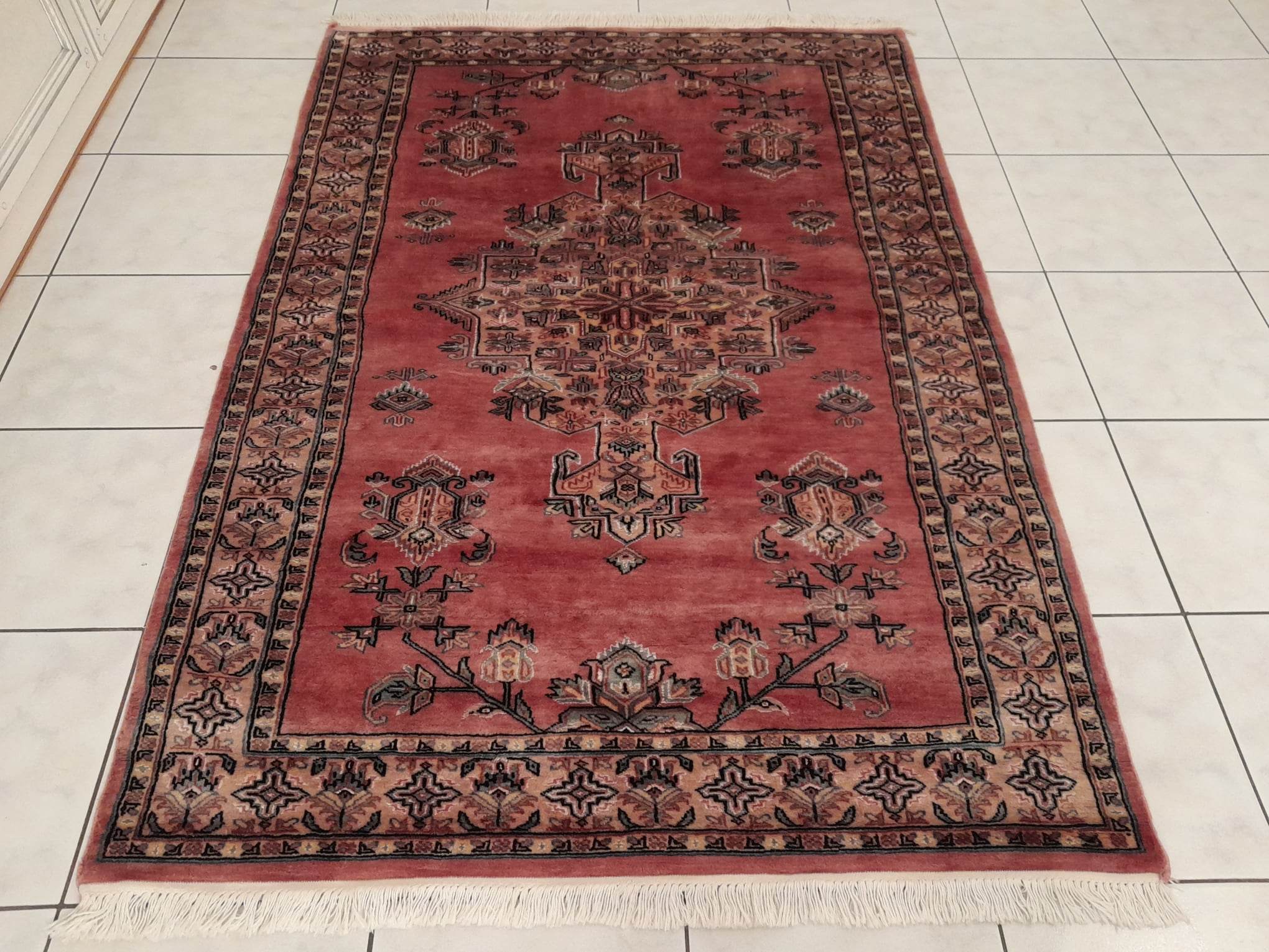 Handmade Kafkazi rug 179x122cm