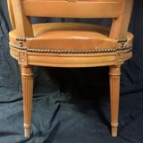 Fauteuil de style louis xvi