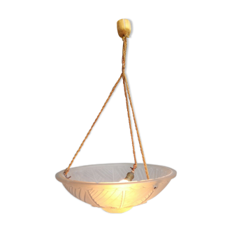 Plafonnier lustre art déco en verre moulé pressé blanc en état de marche