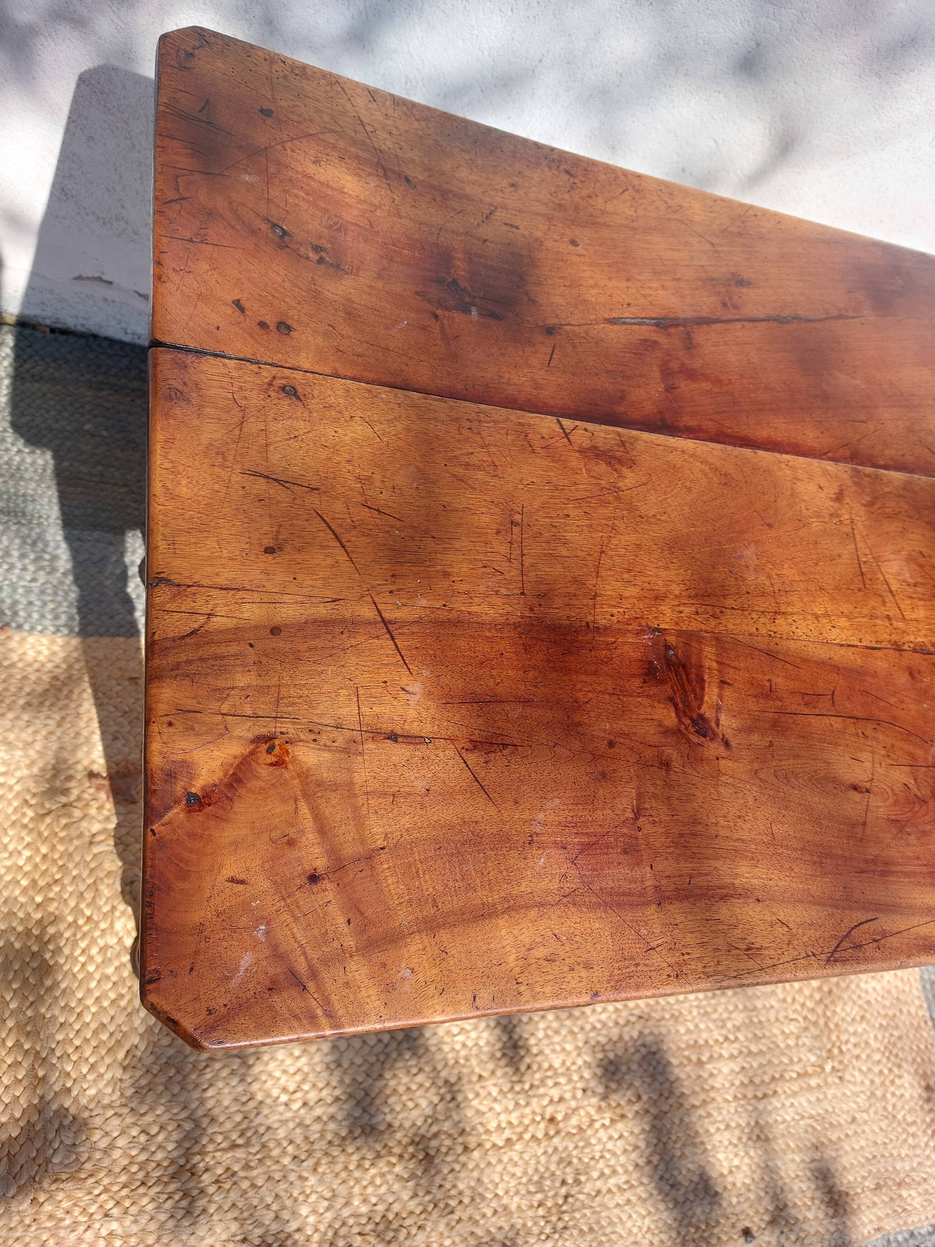 bistro table in wood, for meals or as a desk