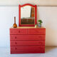 Commode pin massif rouge
