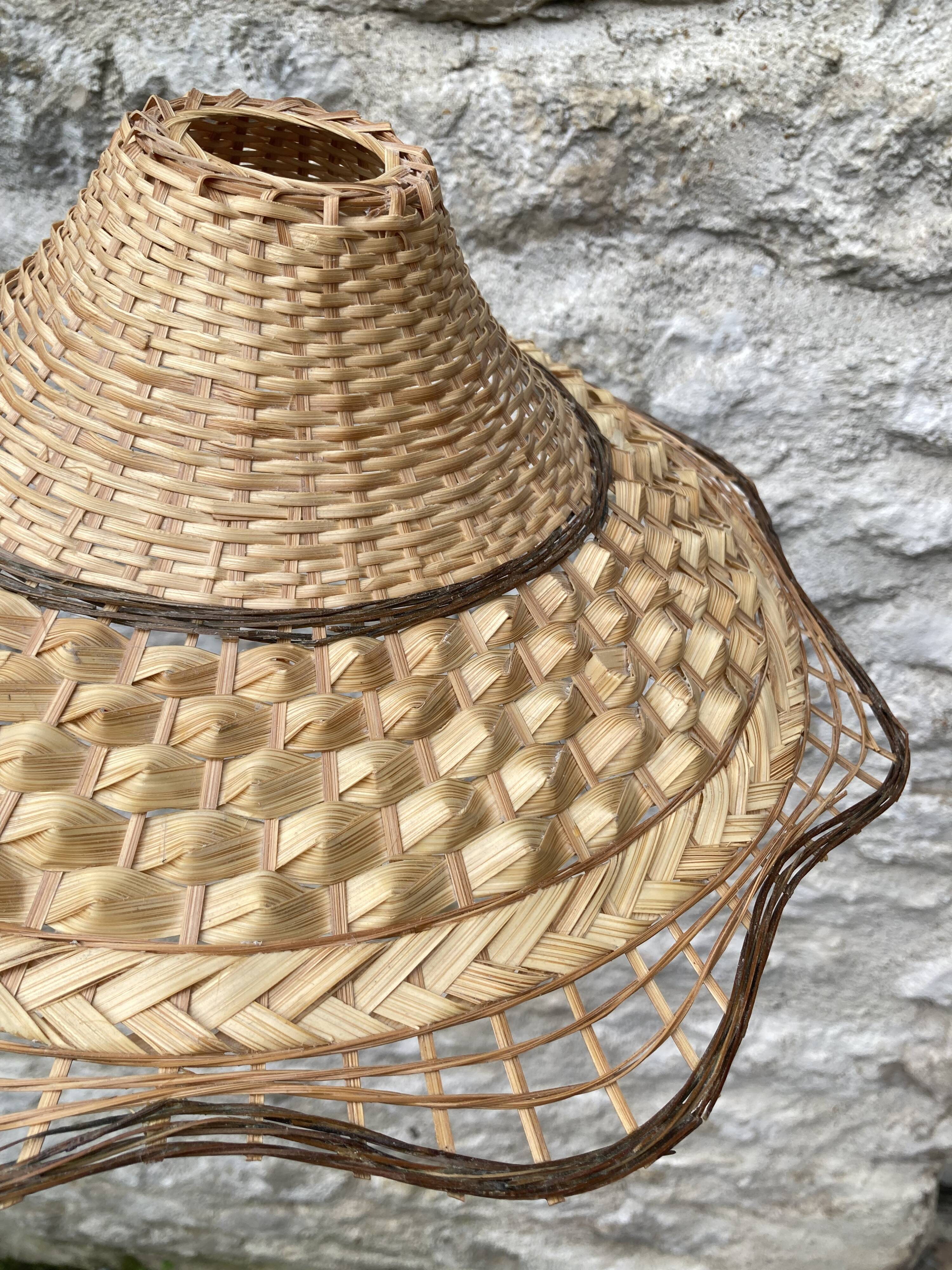 Suspension en osier vintage