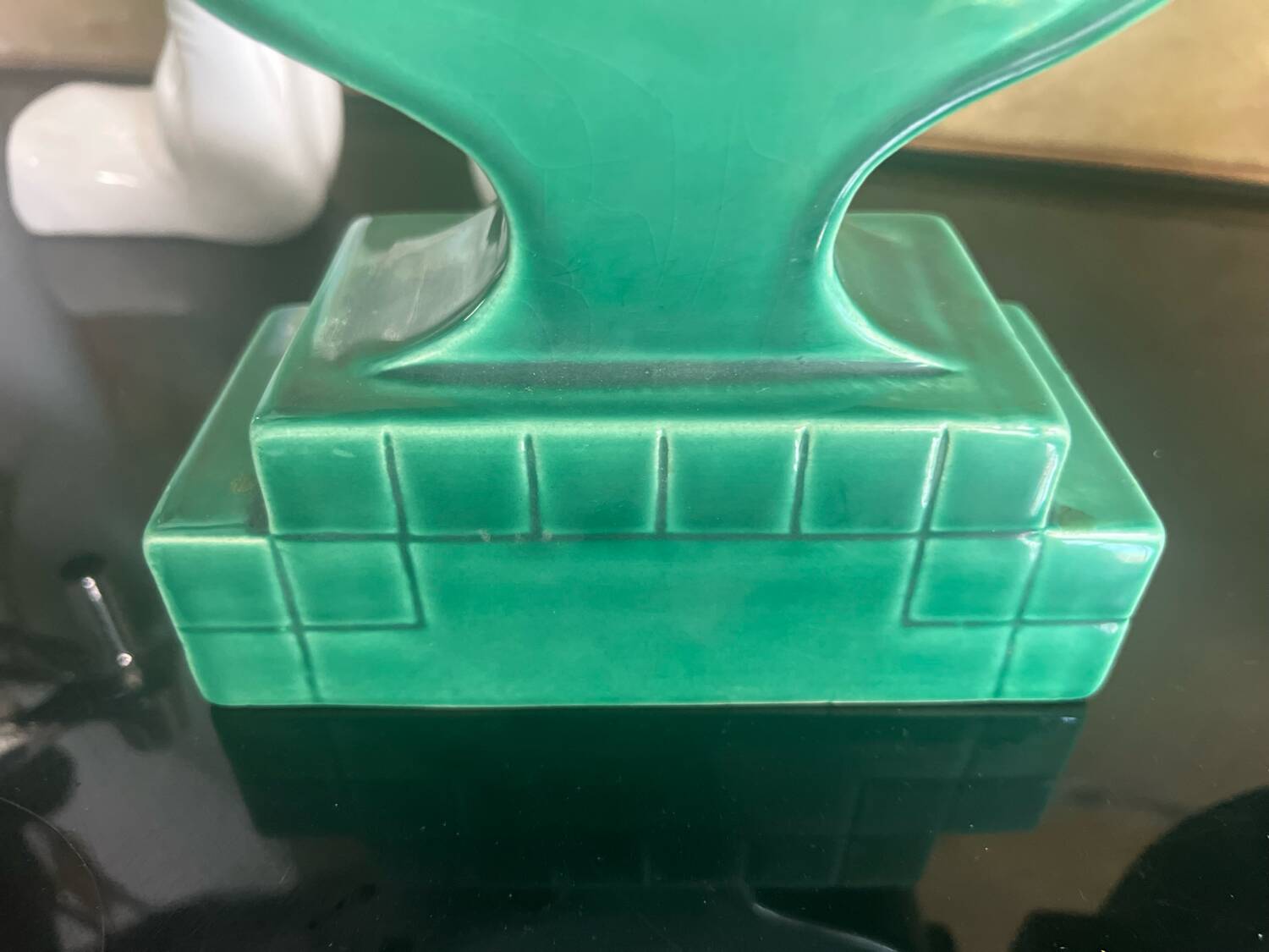 Set of 2 Art Deco candlesticks in green earthenware