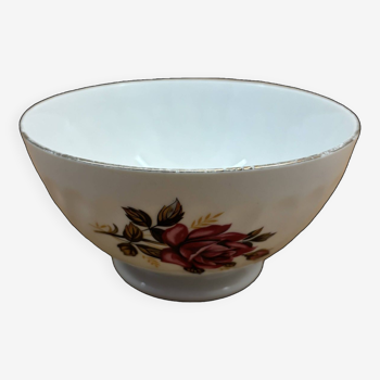 Small flowered porcelain bowl (25)