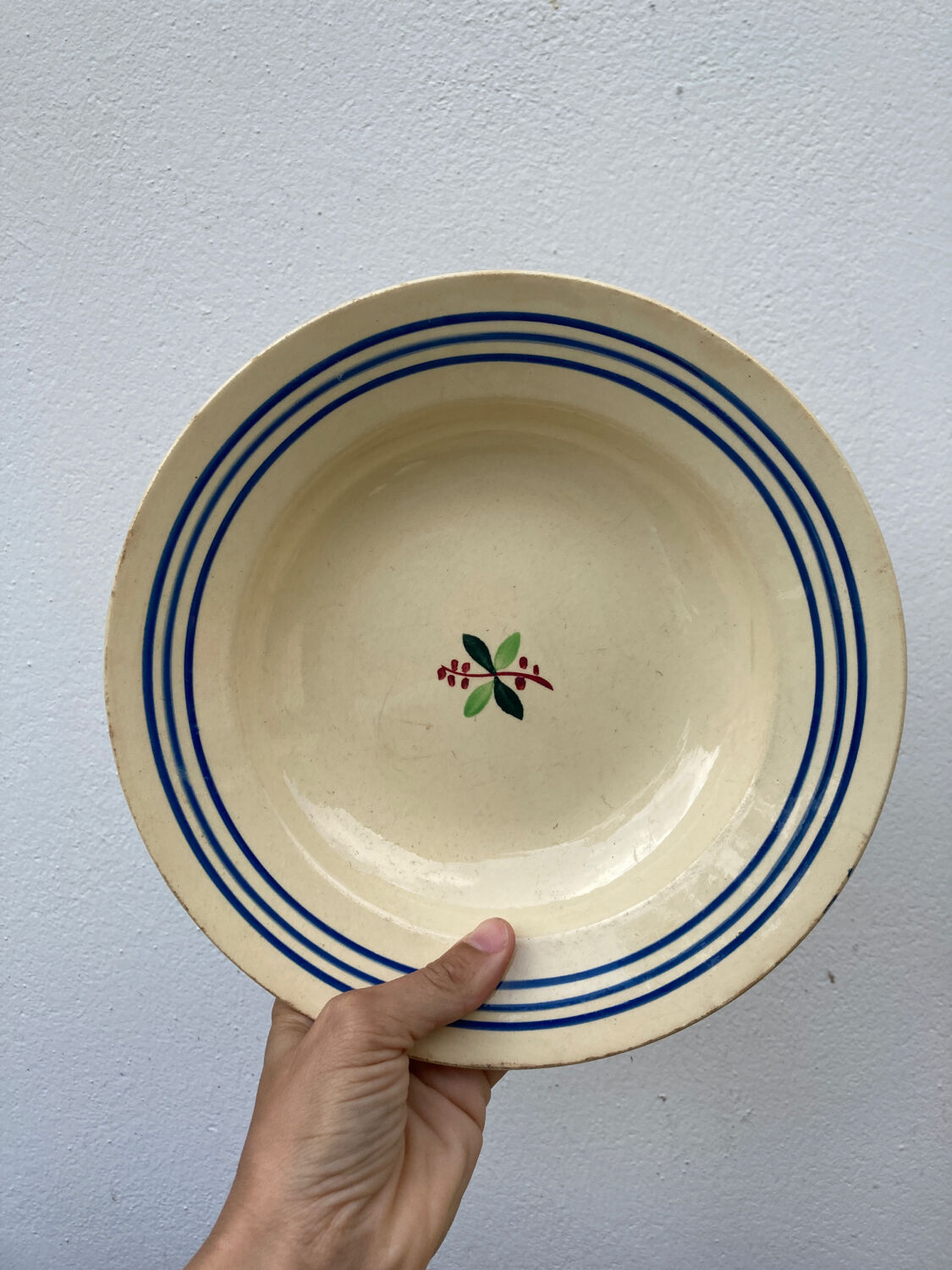 3 vintage beige soup plates Gien model Yvonne