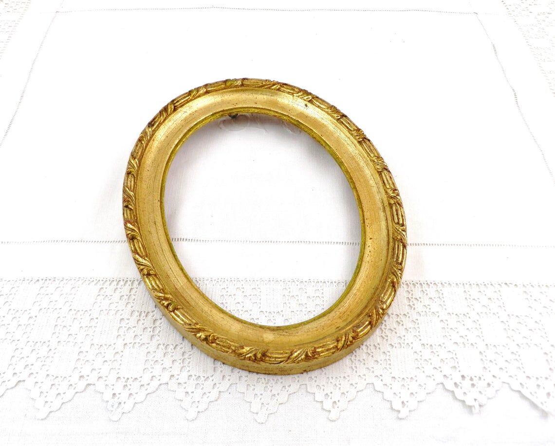 Vintage french oval gilded wall frame