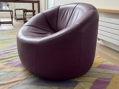 Pumpkin swivel armchair by Pierre Paulin