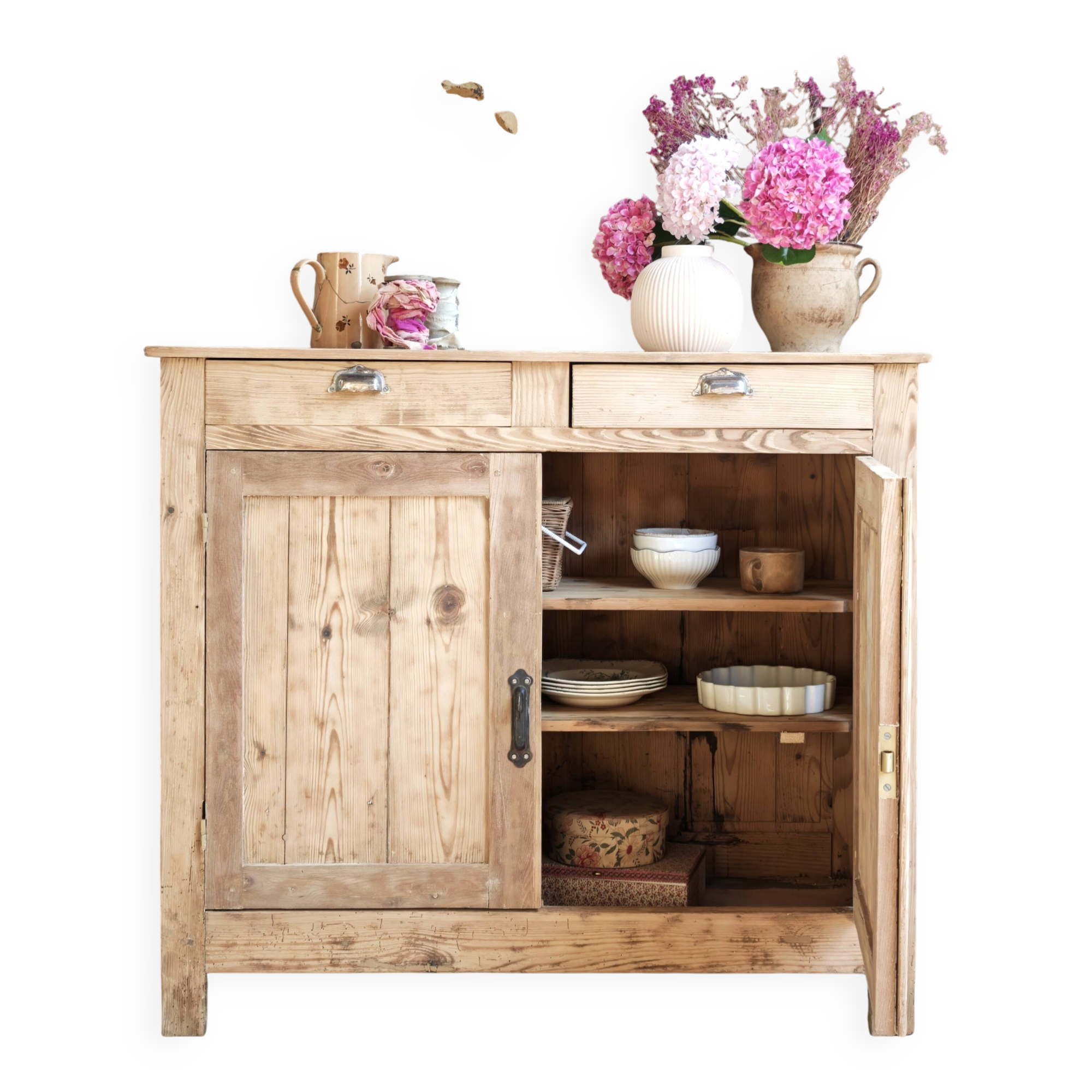 Wooden country-style sideboard