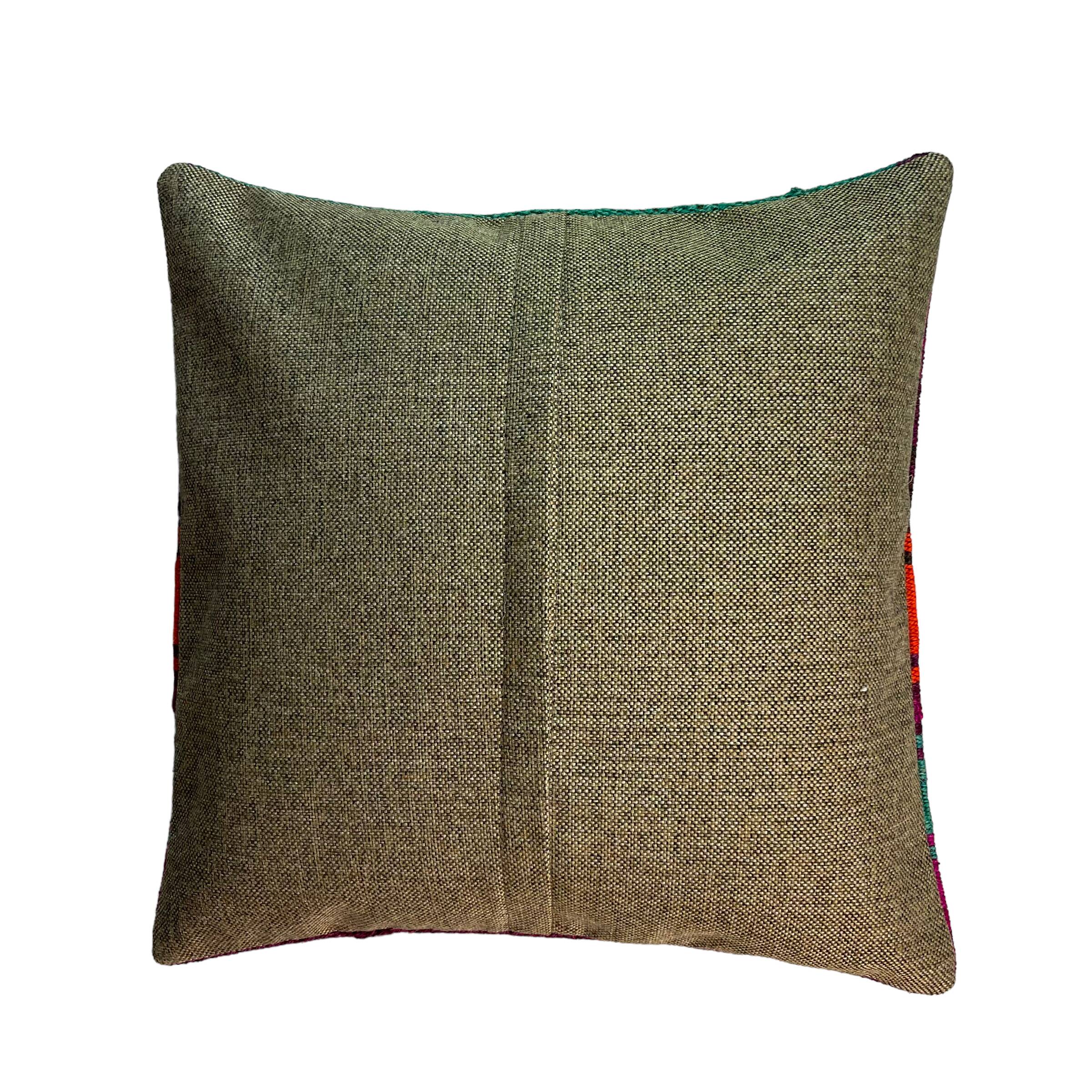 Vintage turkish kilim cushion cover , 40 x 40 cm