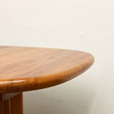 Extendable mid century oval teak dining table by Glostrup, 1960s