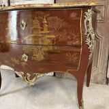 Louis XV style commode in red lacquer from the 1900s.