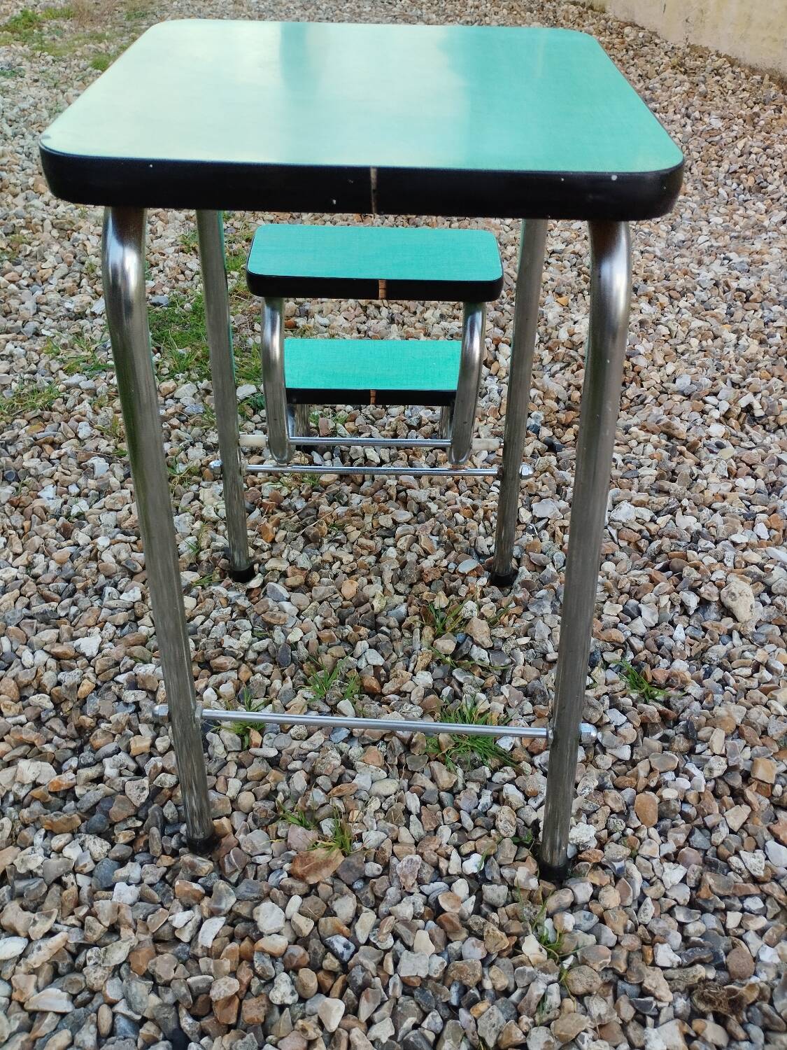 Old formica stool stepladder