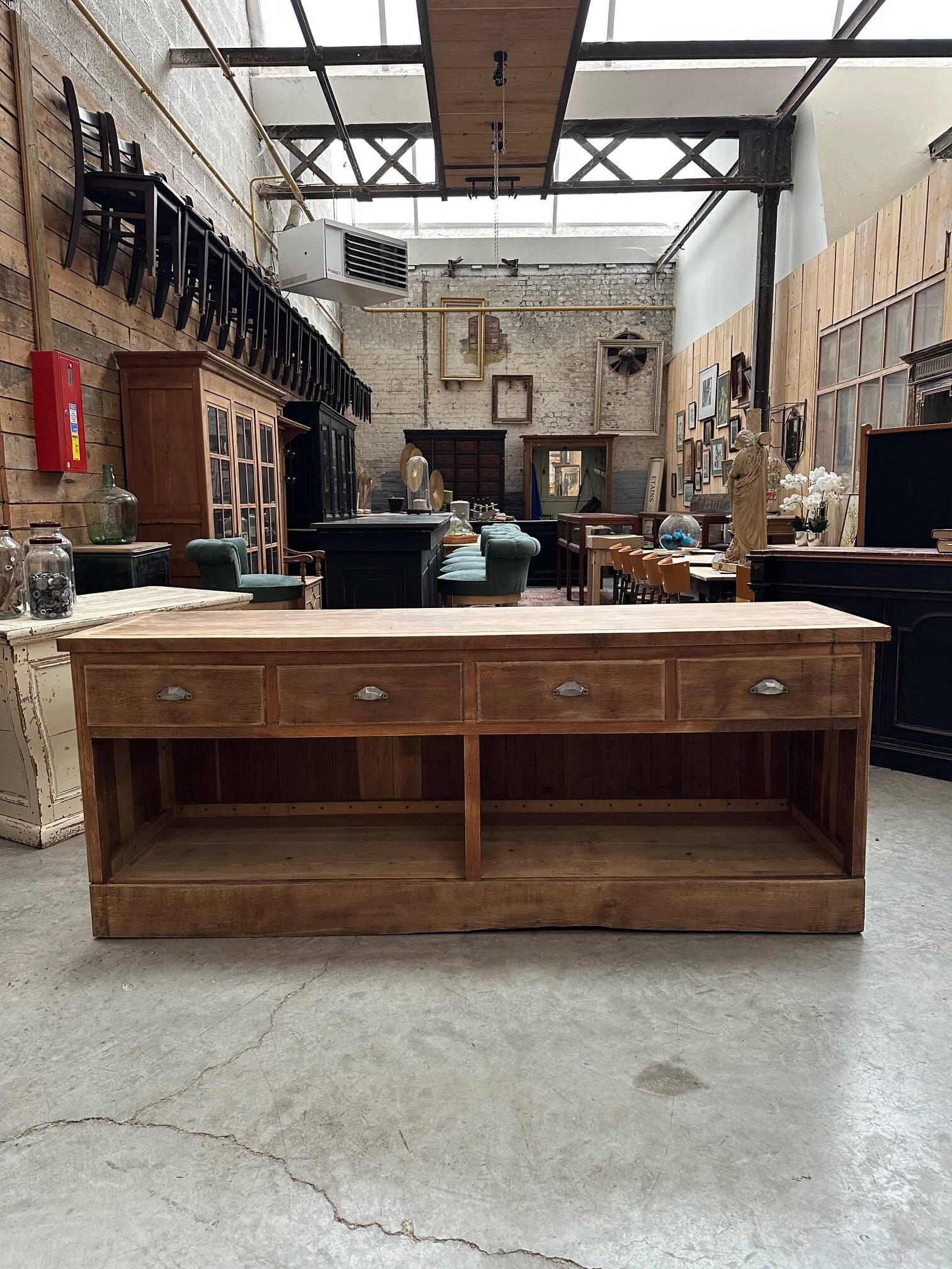 Art Deco counter in solid oak