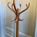 Baumann coat holder