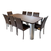 1Table en verre marron satiné   + 8 chaises en cuir de salle à manger