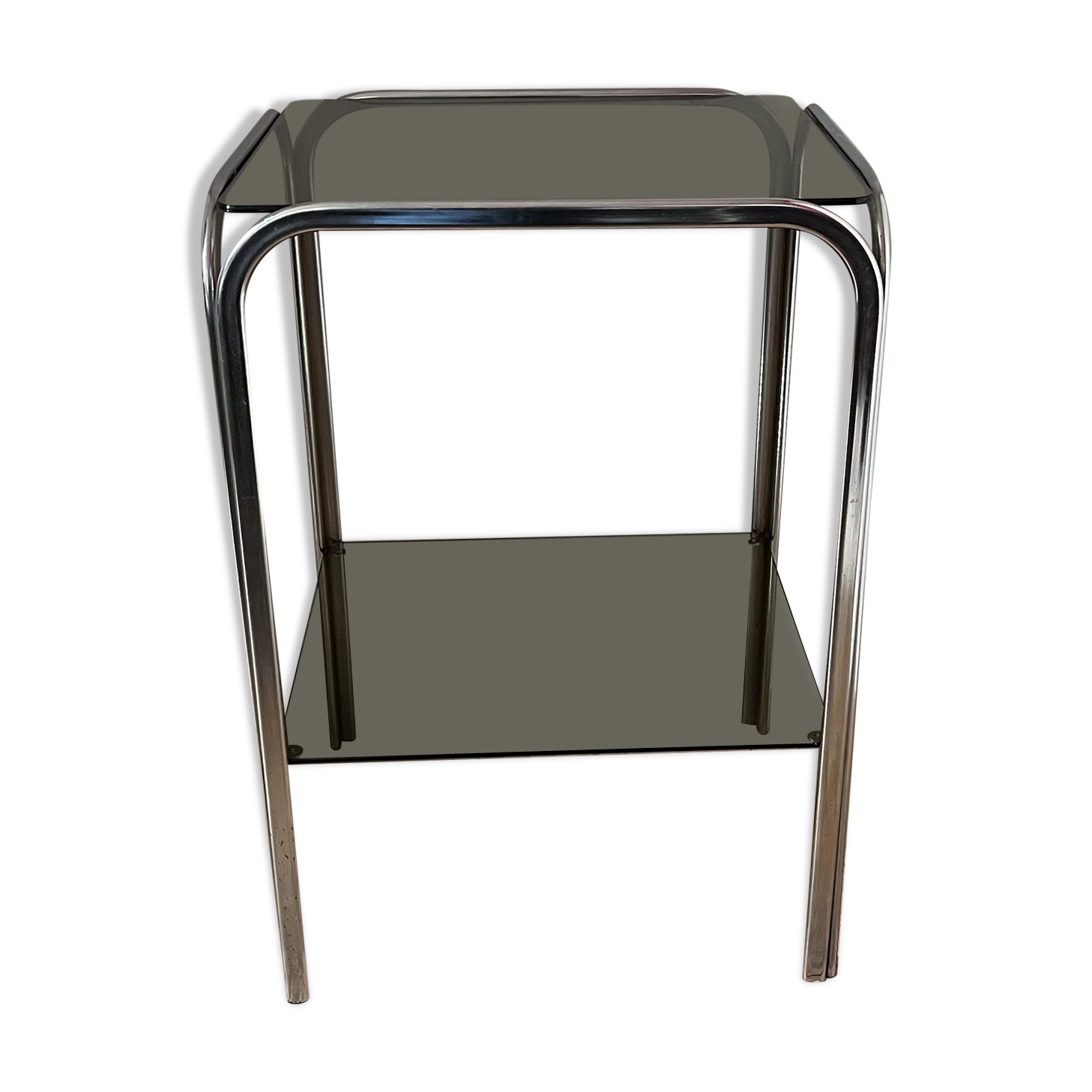 Service table with shelf