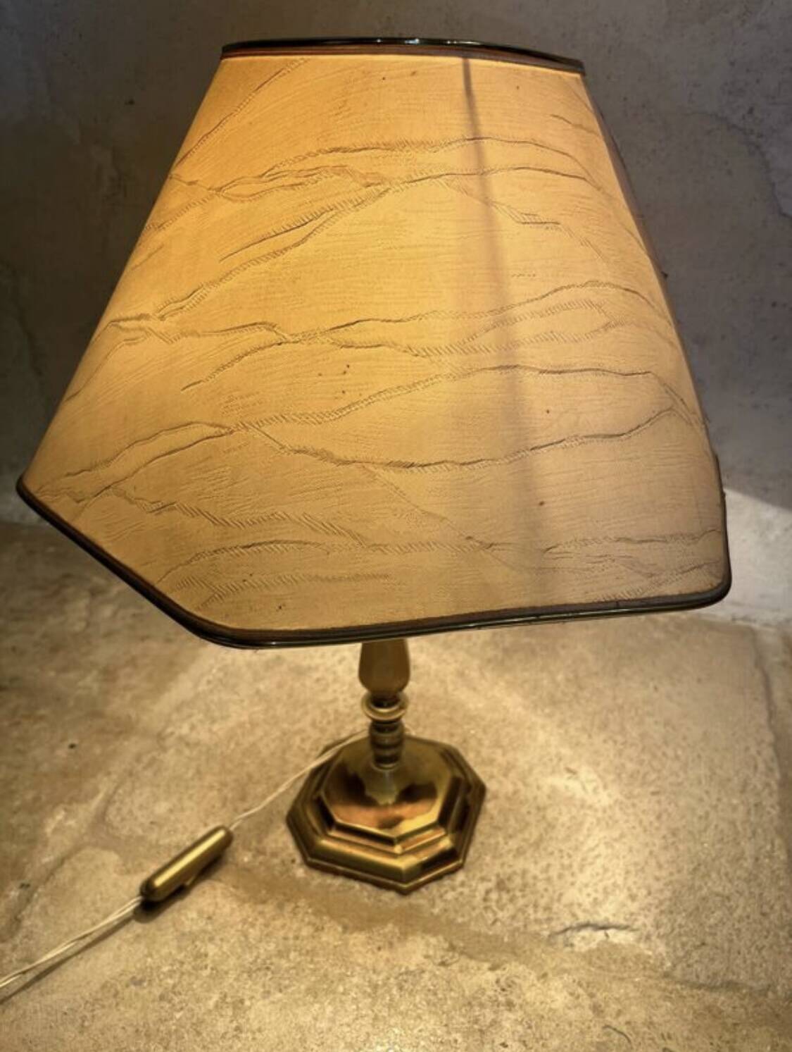 Vintage 1950s brass lamp