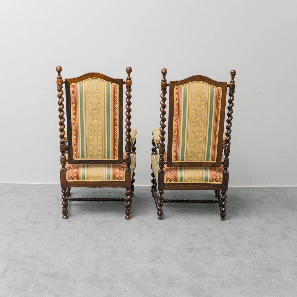 Pair of antique armchairs in wood and fabric with armrests – Classic style