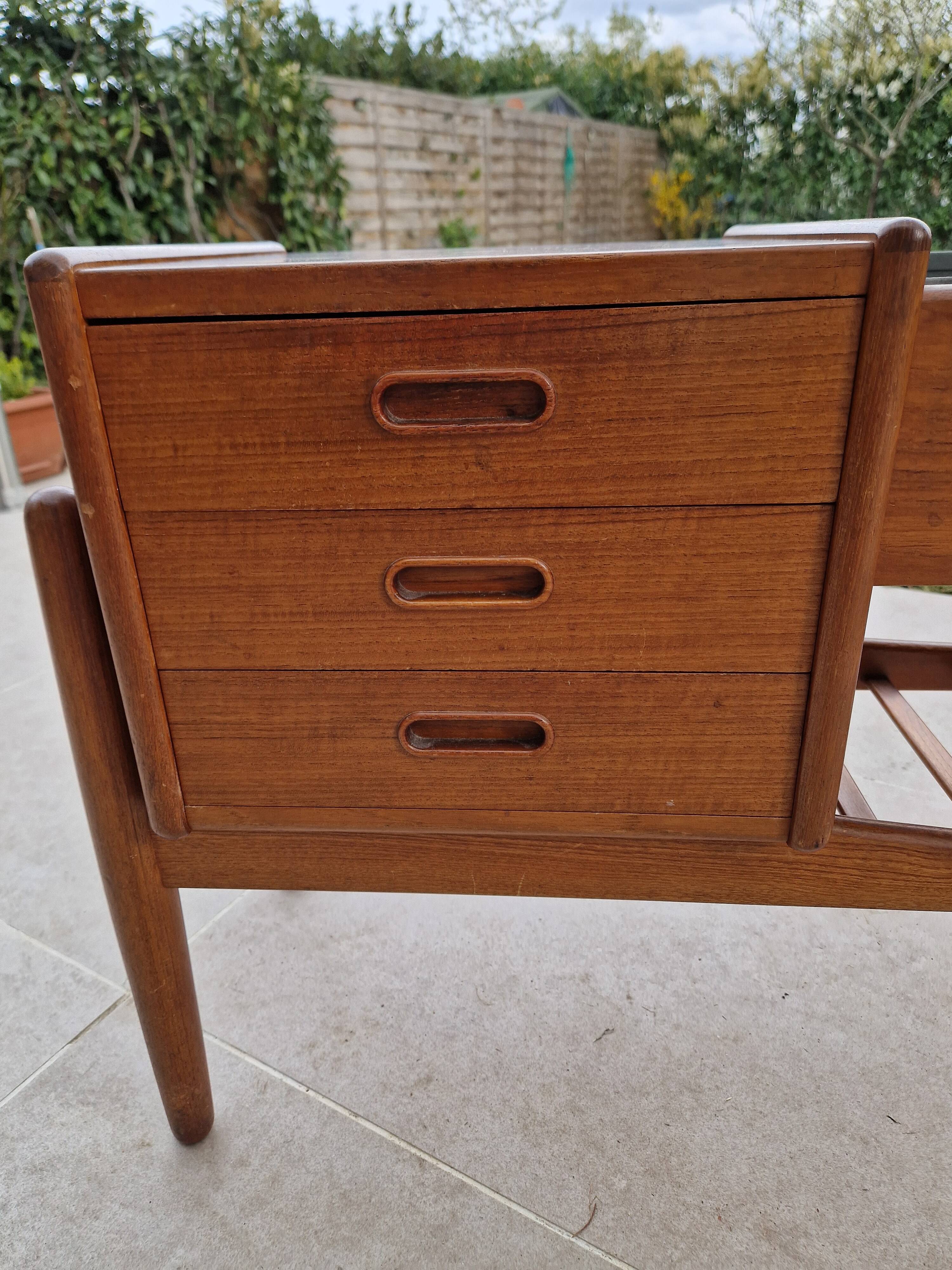Jardinière scandinave Arne Walh