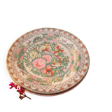 Vintage handmade Japanese plate in porcelain, hand-decorated.