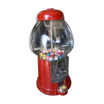 Chewing gum dispenser