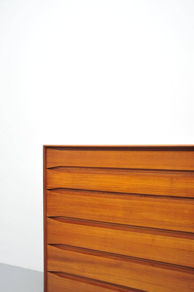 Danish teak chest of drawers by Dyrlund, 1970s