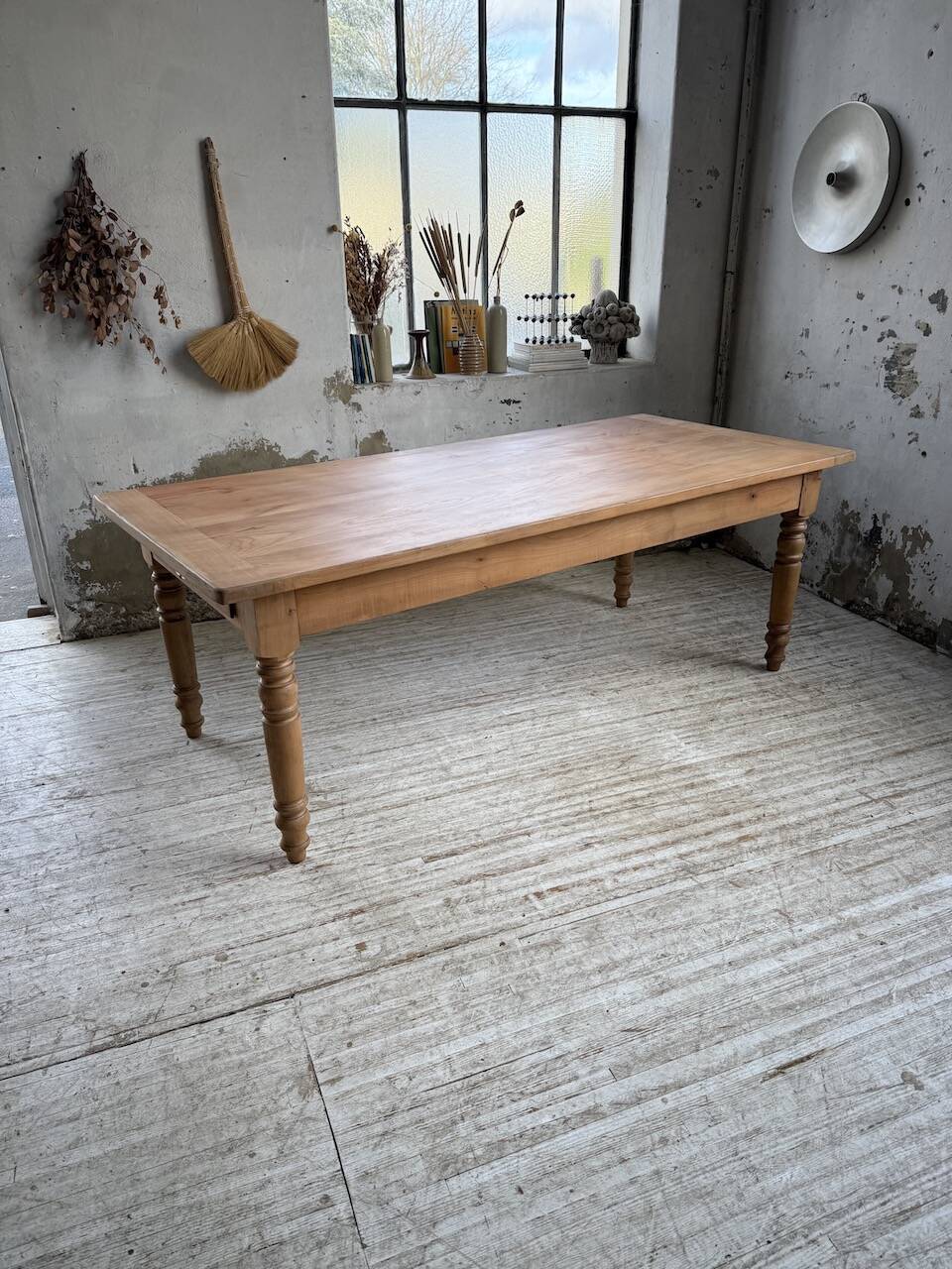 Table de ferme en merisier