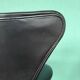 Chaise de bureau vintage Arne Jacobsen 3117 Series One en cuir noir