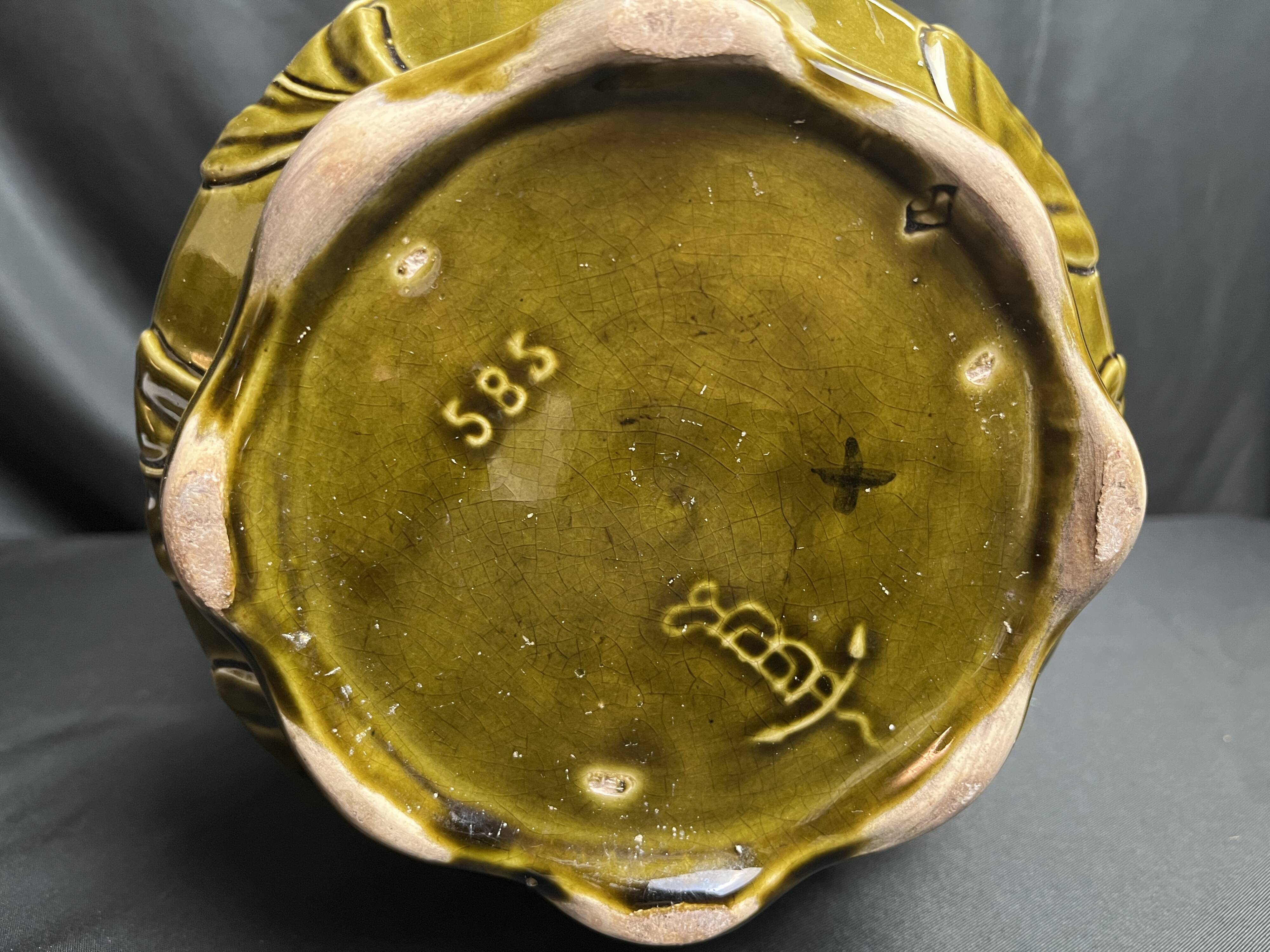 De Bruyn Fives-Lille slip pot holder circa 1900