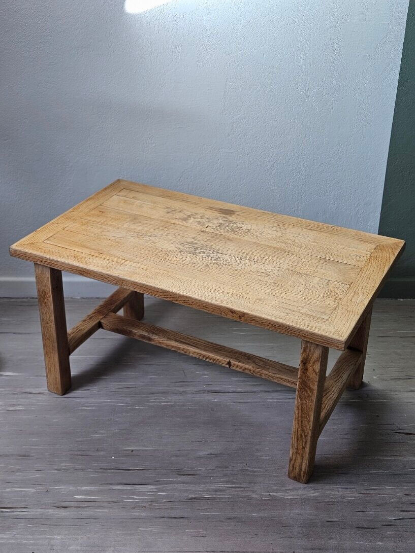 Renovated vintage oak coffee table | Iris