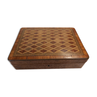 Coffret en marqueterie XIX ème