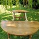 Extendable dining table