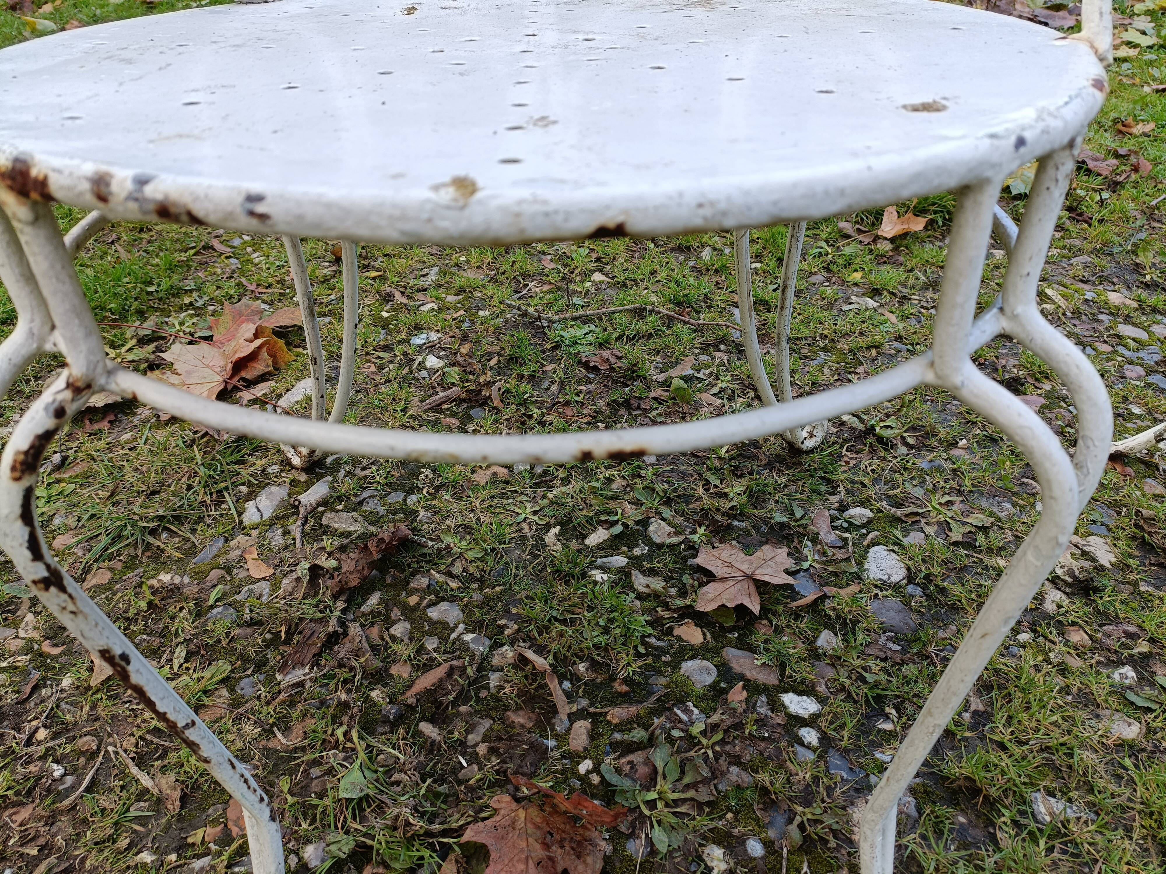 Paire de fauteuils de jardin anciens fer plein métal