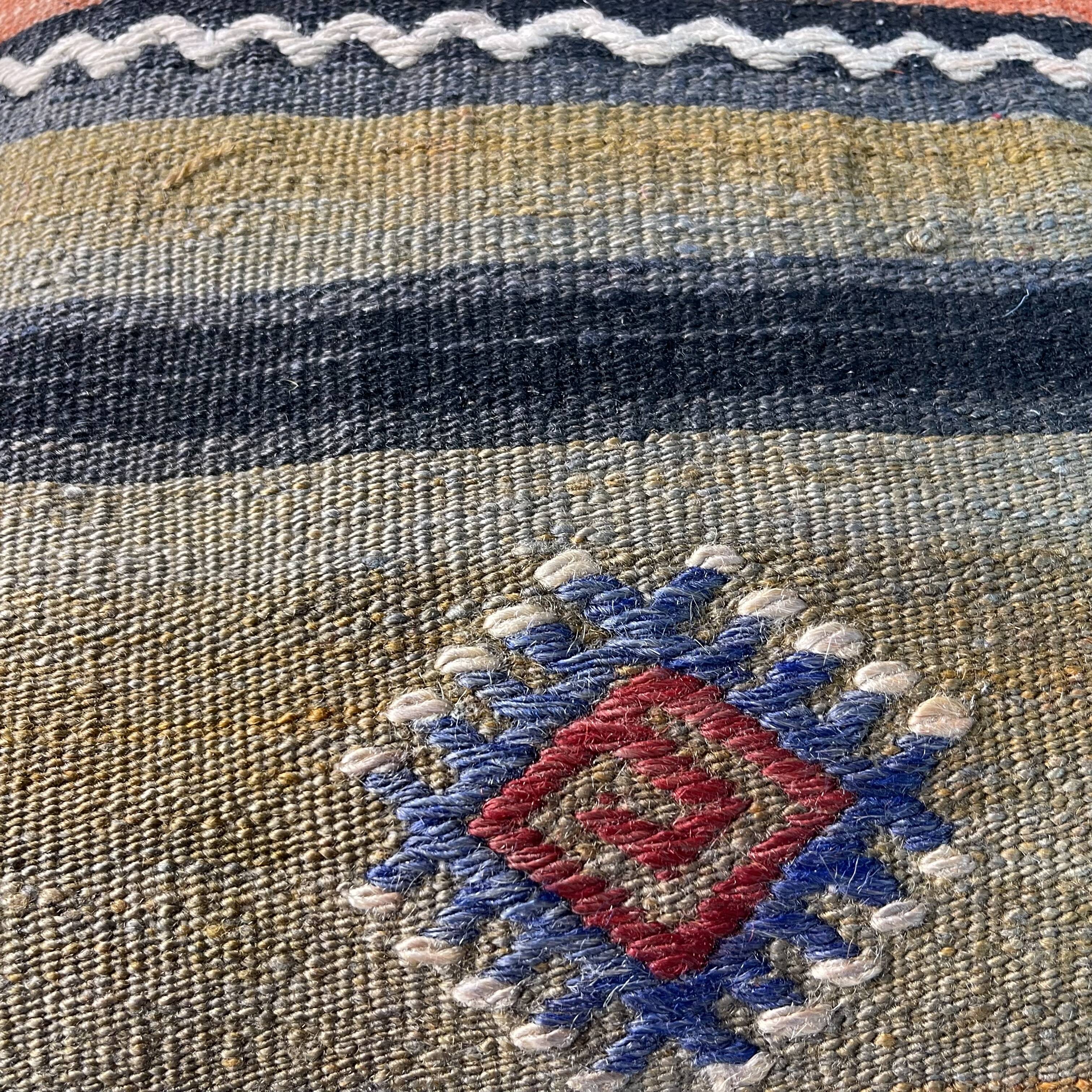 Vintage turkish kilim cushion cover